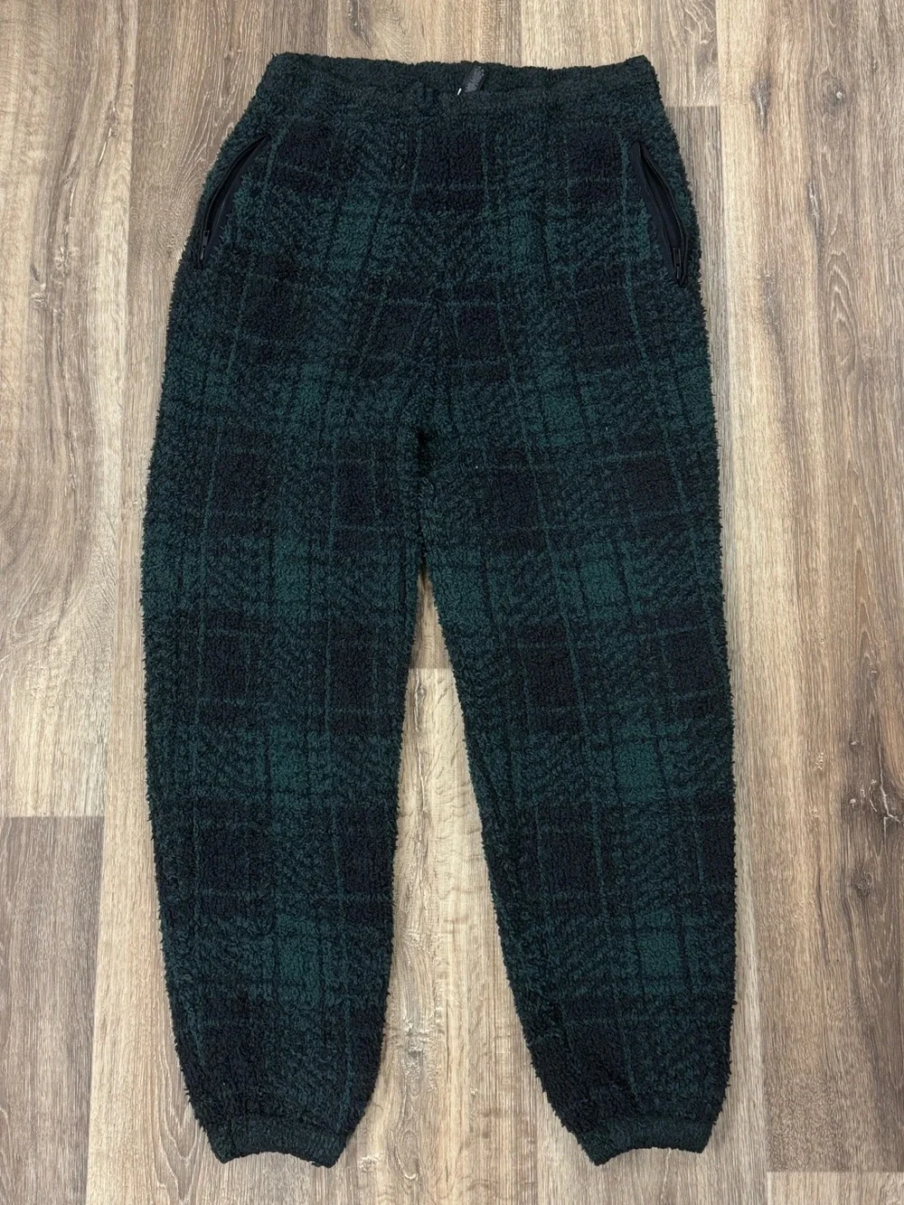 Skims Cozy Knit Fuzzy Plaid Pants Green Black Women’s Medium - Picture 2 of 4